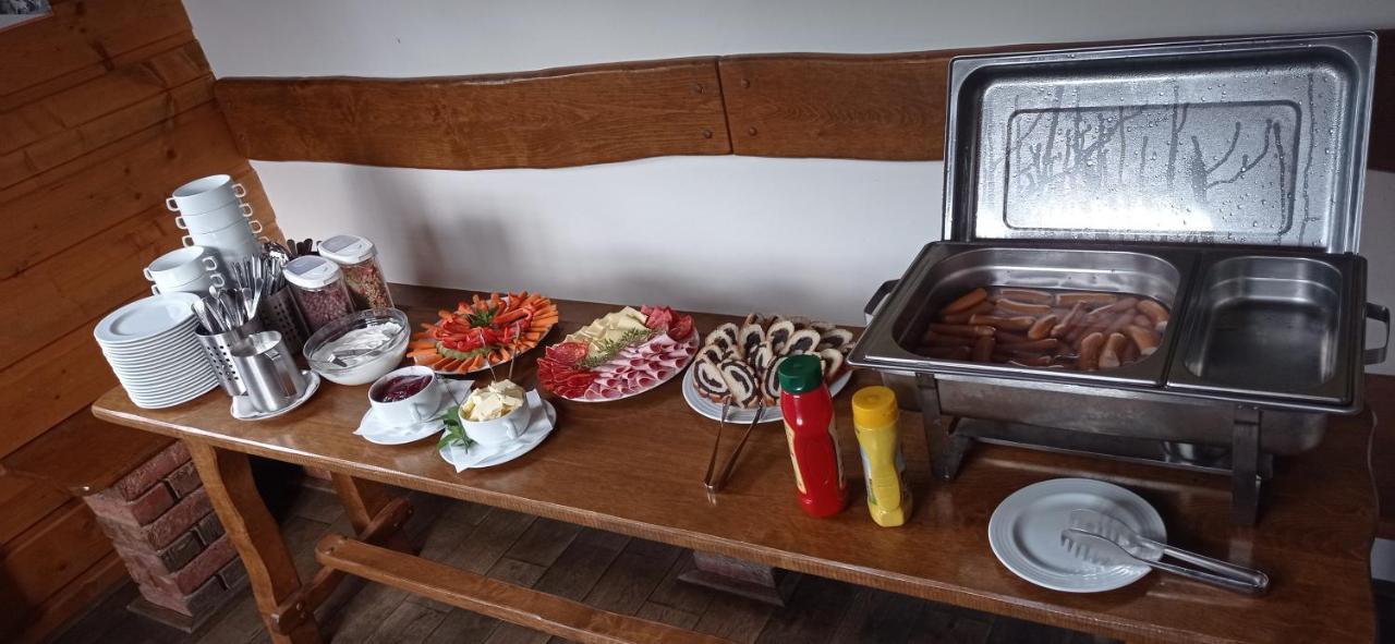 Penzion Rzehaczek Dolní Lomná Bagian luar foto
